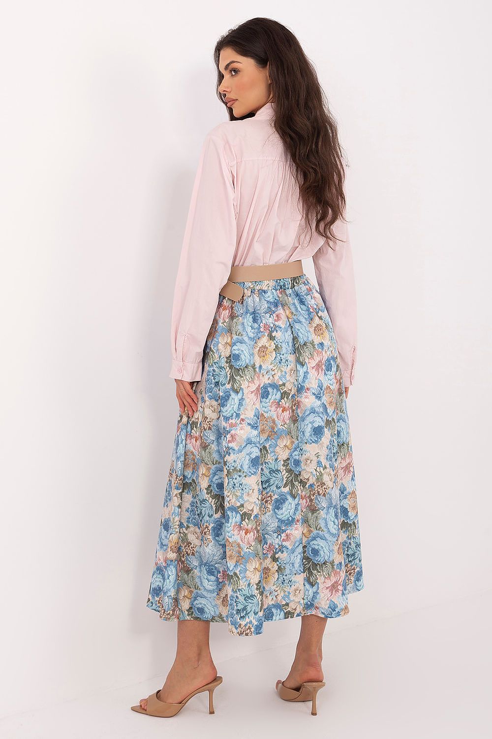 pink skirt view 6