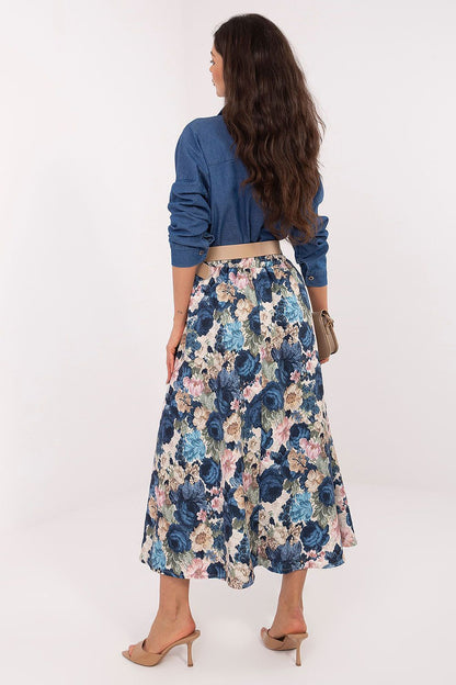 pink skirt view 9