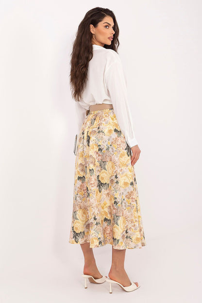 pink skirt view 12
