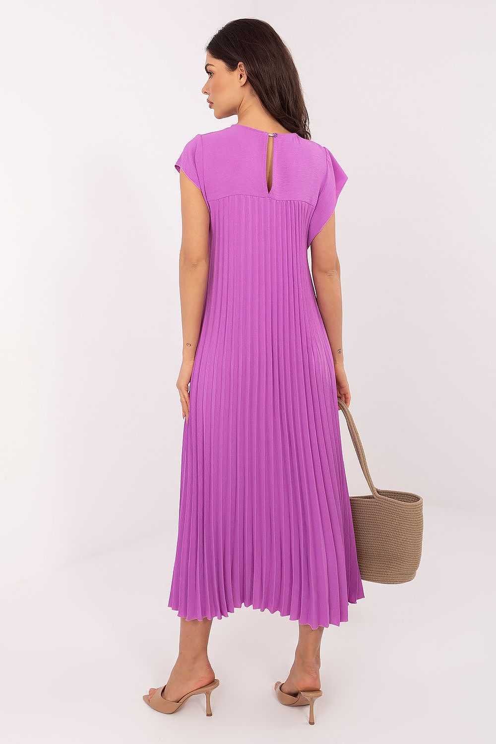 violet day dress detail view