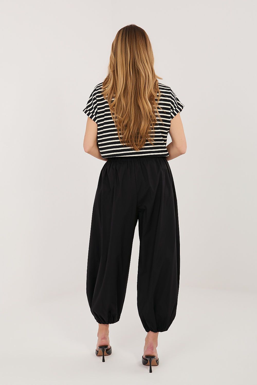 green women trousers view 7