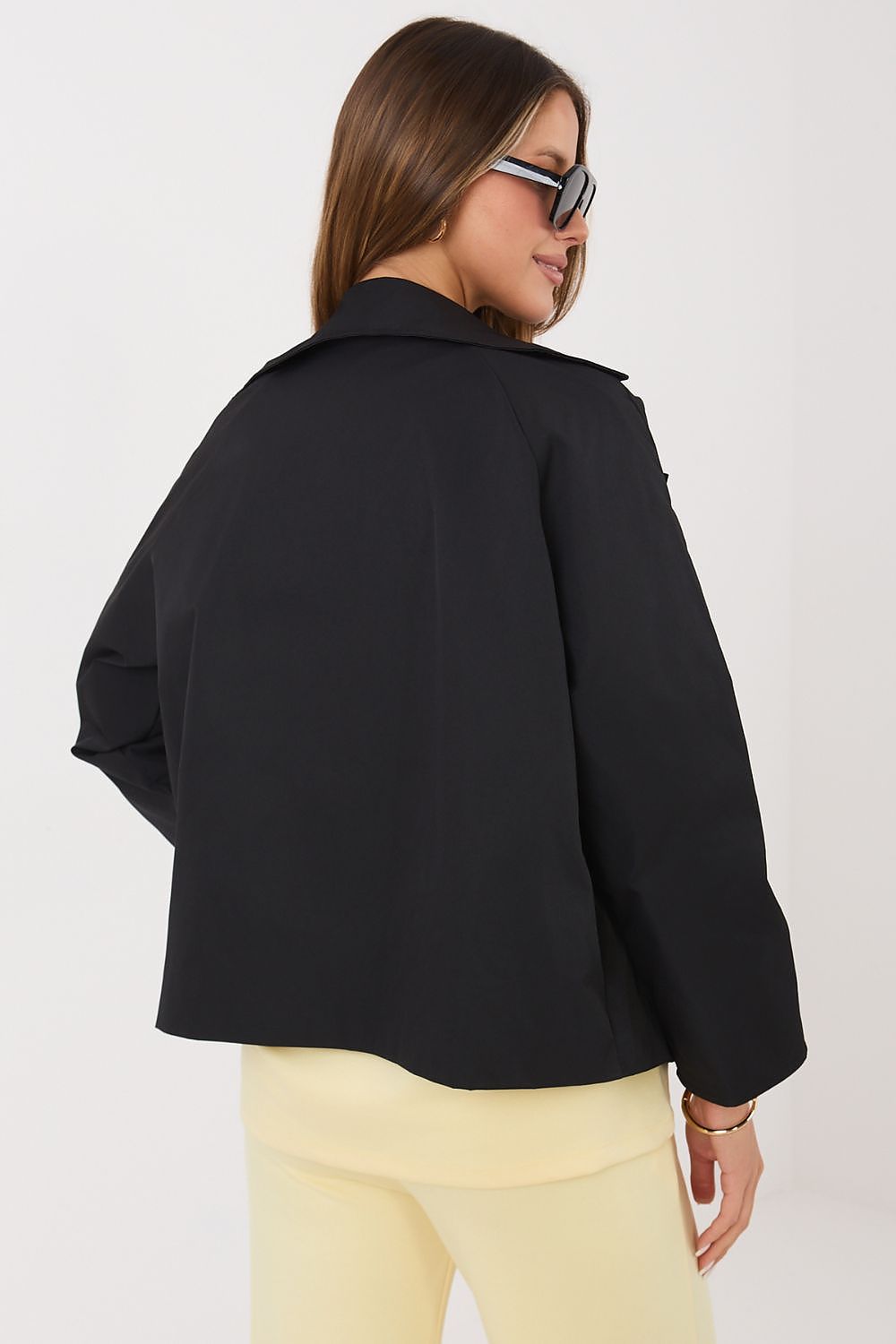 beige coat view 11