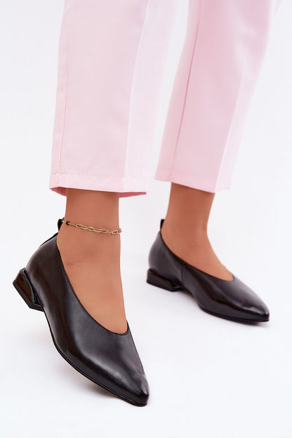 Women's Beige and Black Leather 2 Cm Heel Ballet Flats view 5