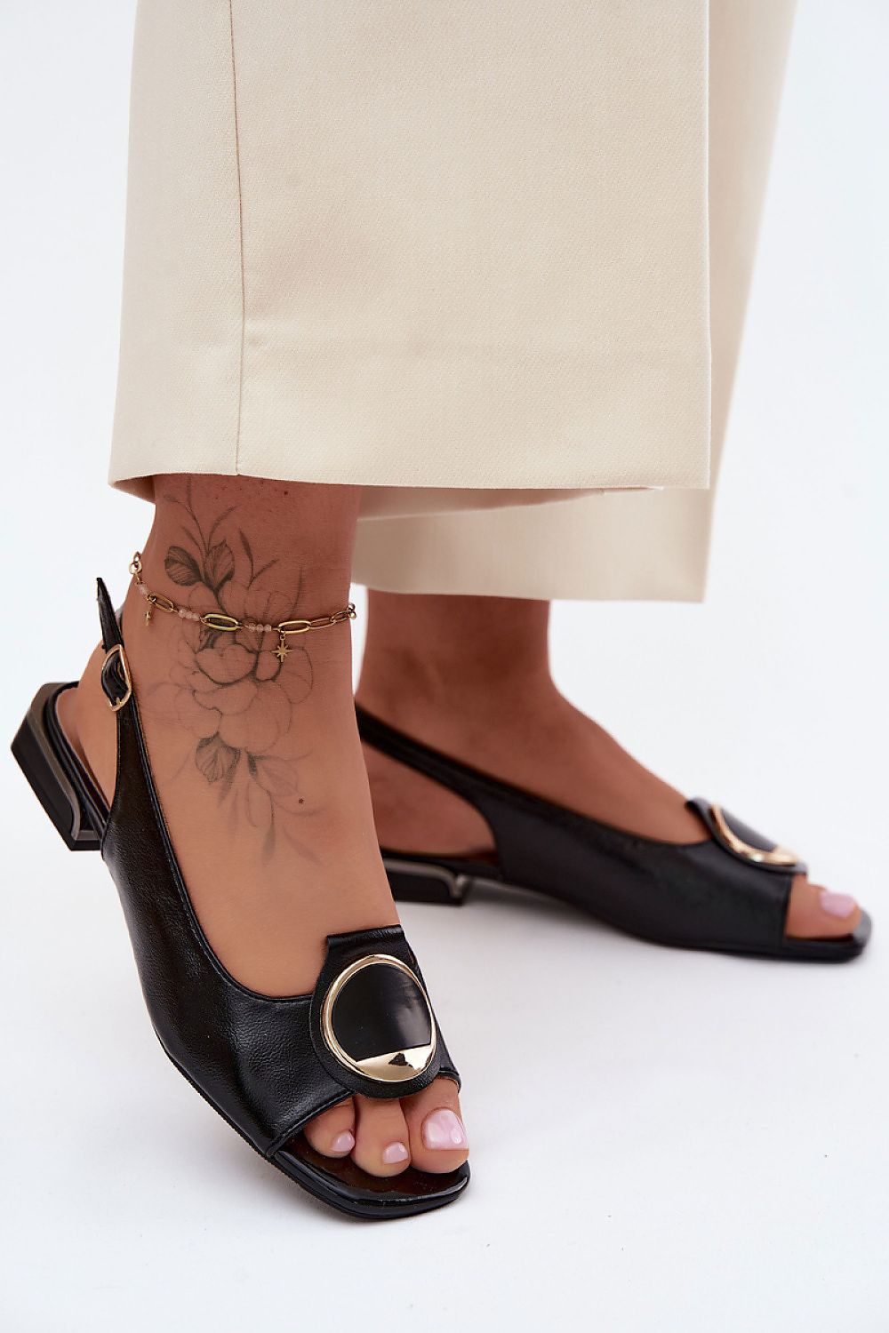 Women's Black Faux Leather 2.5 Cm Heel Sandals front view
