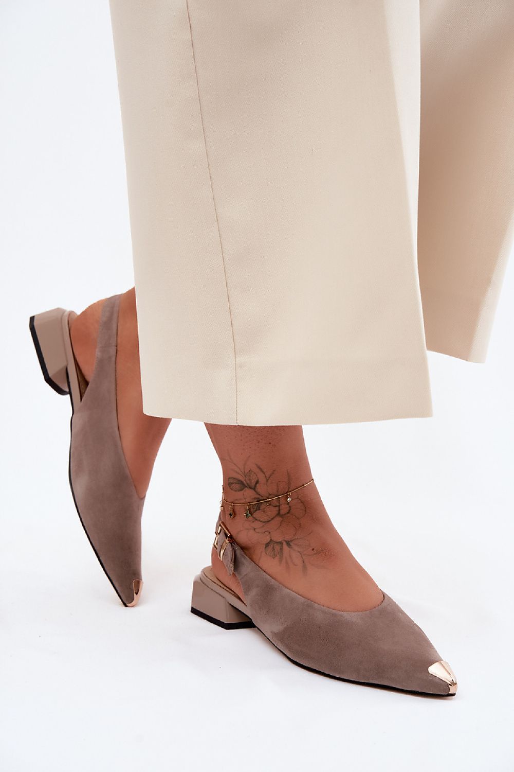 Women's Beige, Red, and Black Suede 3 Cm Heel Sandals detail view