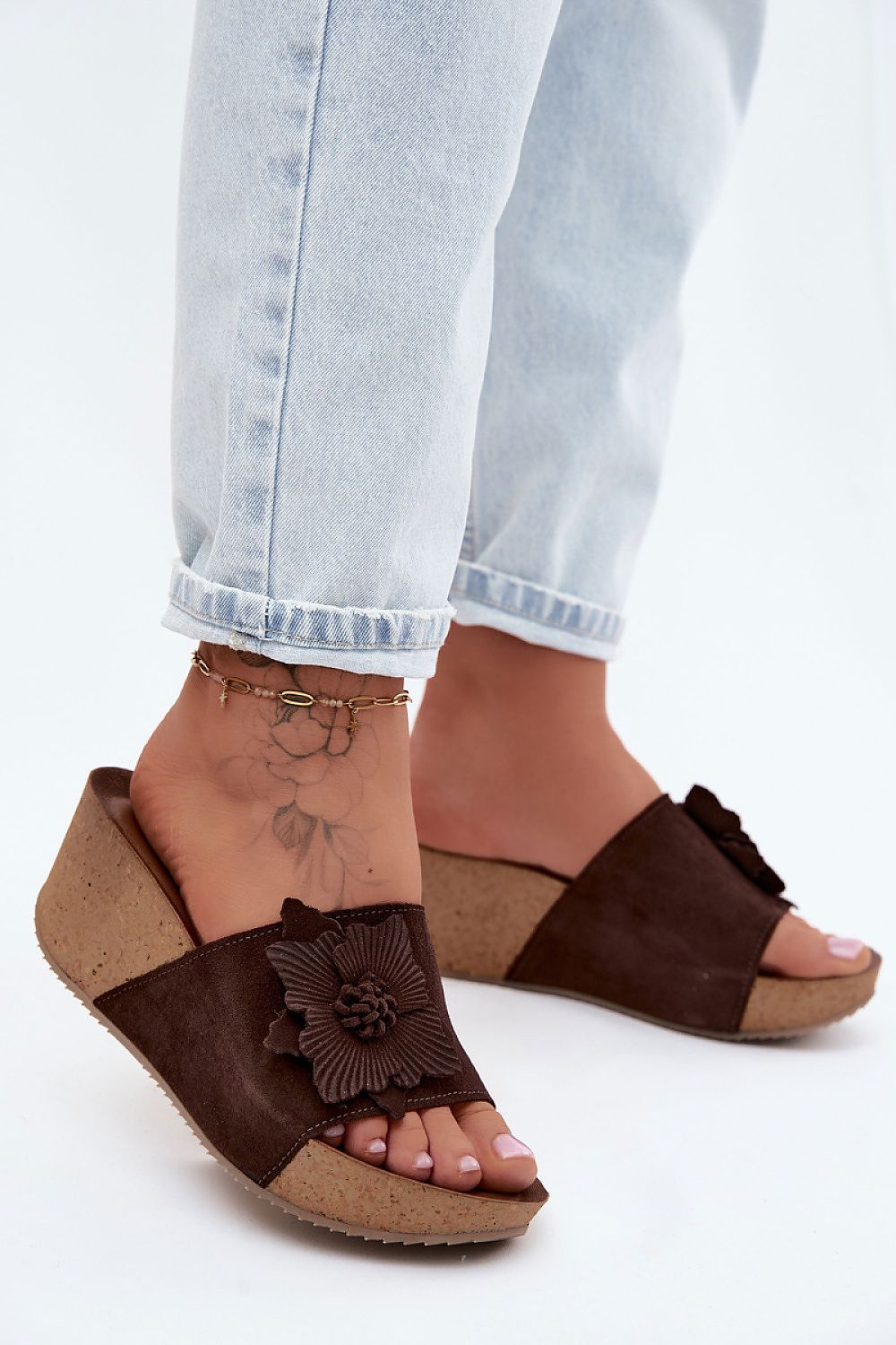 Women's Brown Leather Platform Sole 7 Cm Heel Wedge Sandals front view