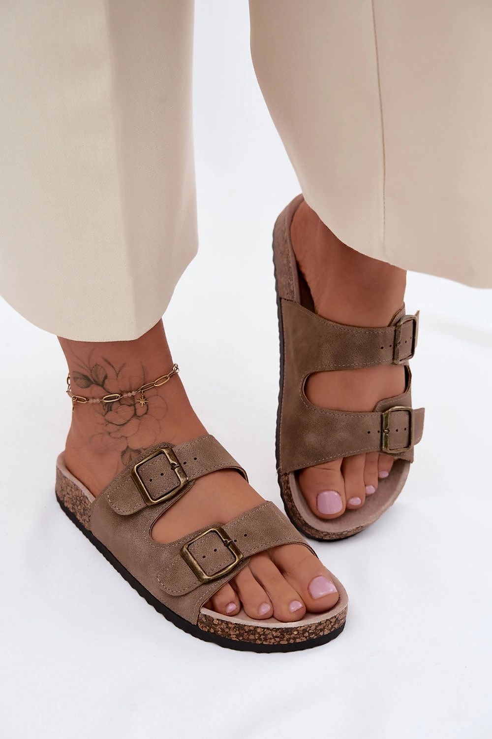 Women's Beige and Green Faux Leather Strap Detail Flip-flops detail view
