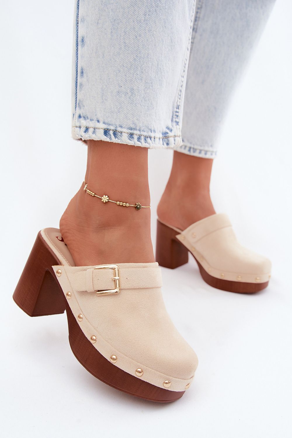 Women's Black, Brown, and Beige Suede Block Heel Strap Detail Heeled Sandals view 7