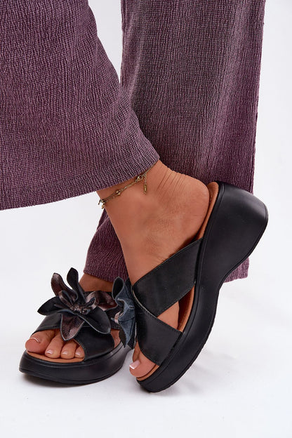 Women's Black and Beige Leather Strap Detail 7 Cm Heel Wedge Sandals detail view
