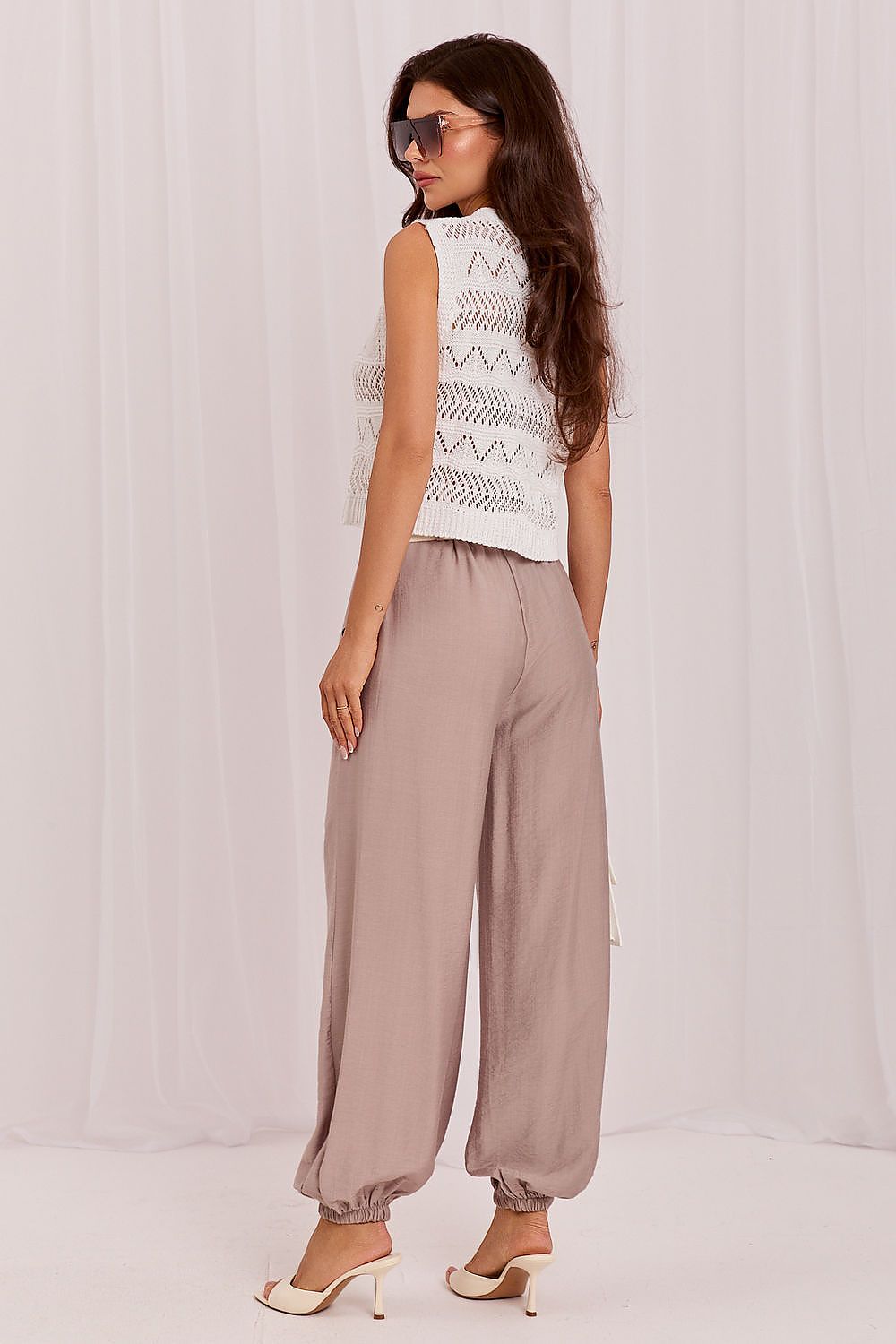 Women's Beige and Black Easy-fit Elastic Detail Women Trousers view 12