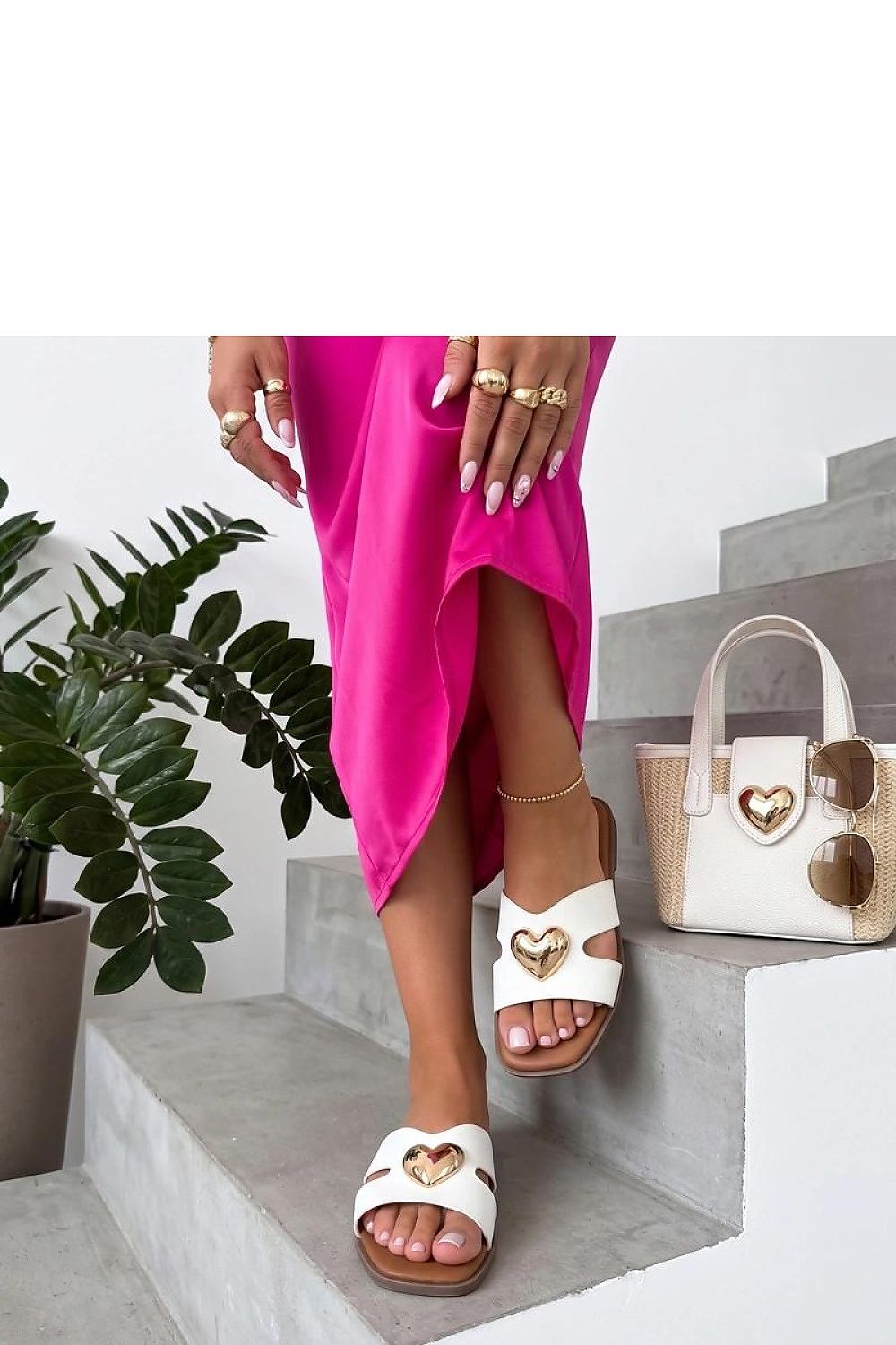 Women's White, Brown, and Beige 1.5 Cm Heel Flip-flops front view