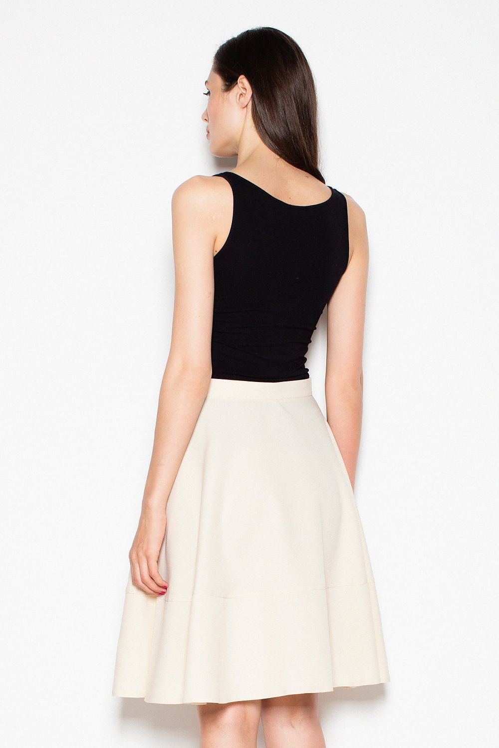 beige belted mini skirt detail view