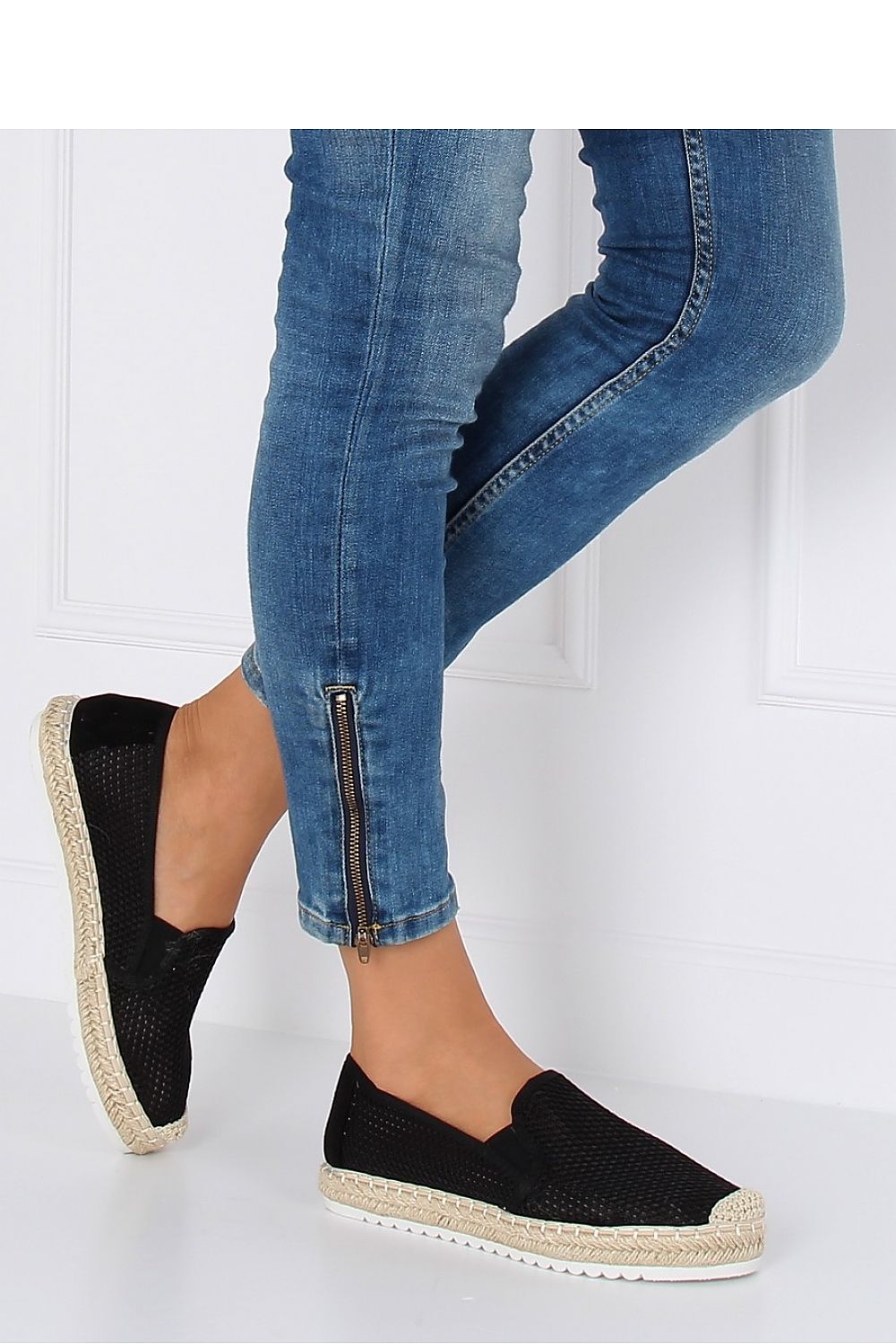 black espadrille alternate angle