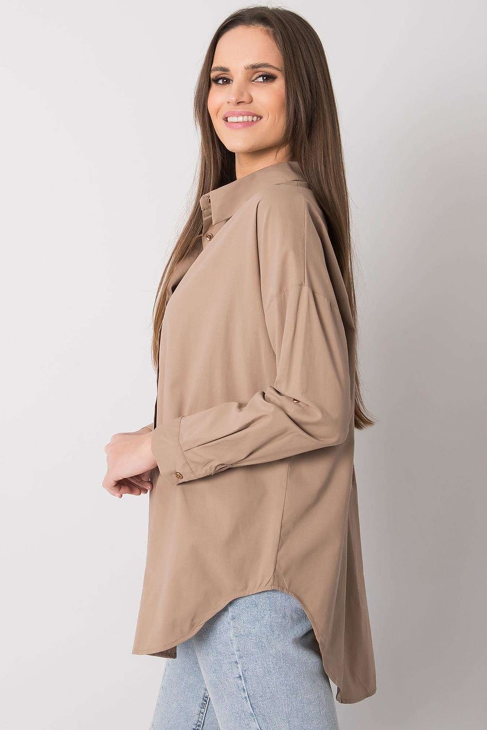 beige long sleeve long sleeve shirt detail view