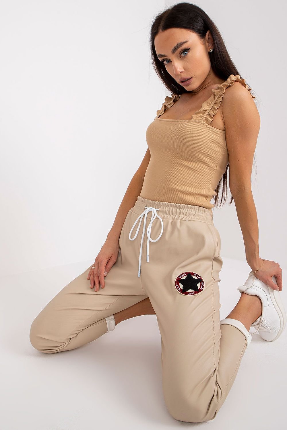 beige women trousers alternate angle