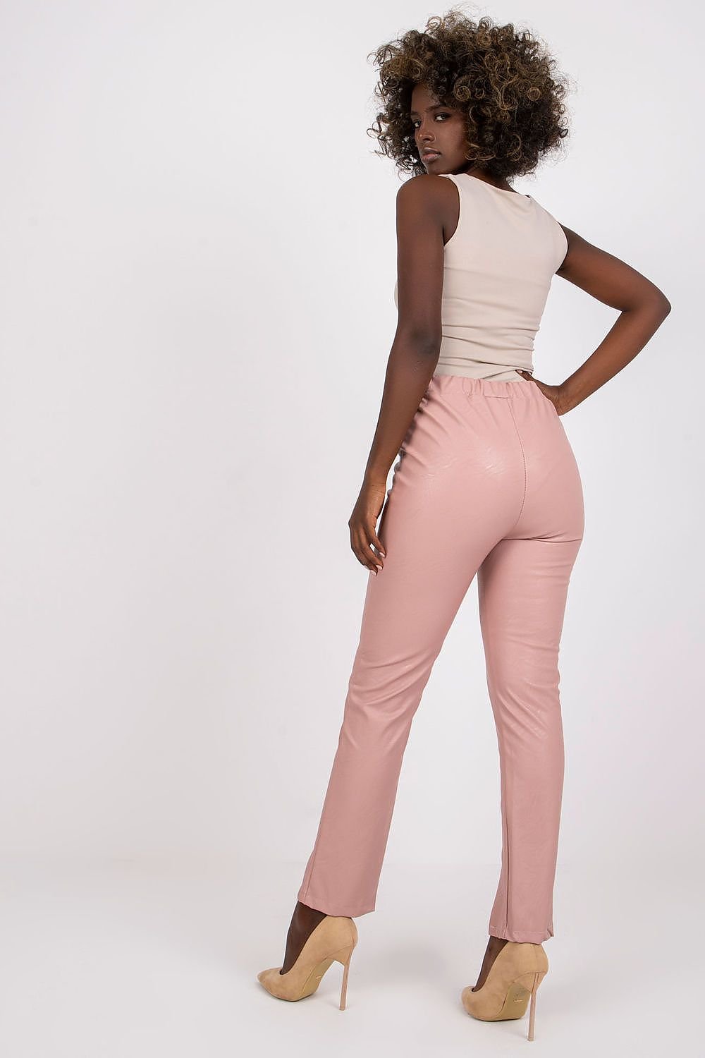 pink women trousers detail view
