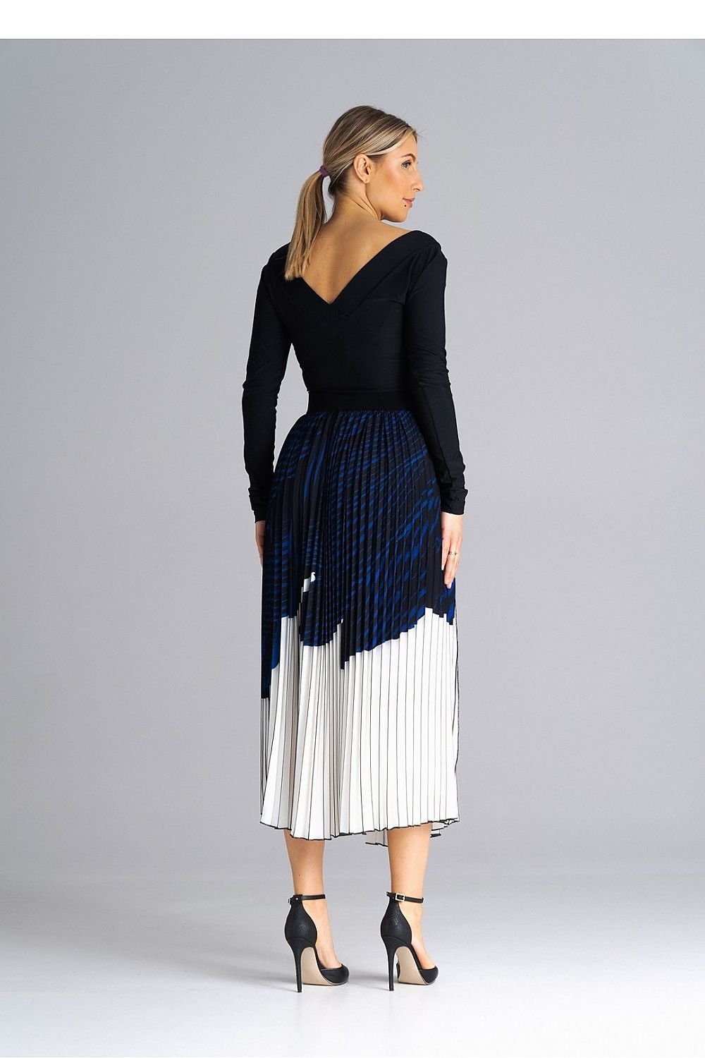 multicolor pleated midi skirt detail view