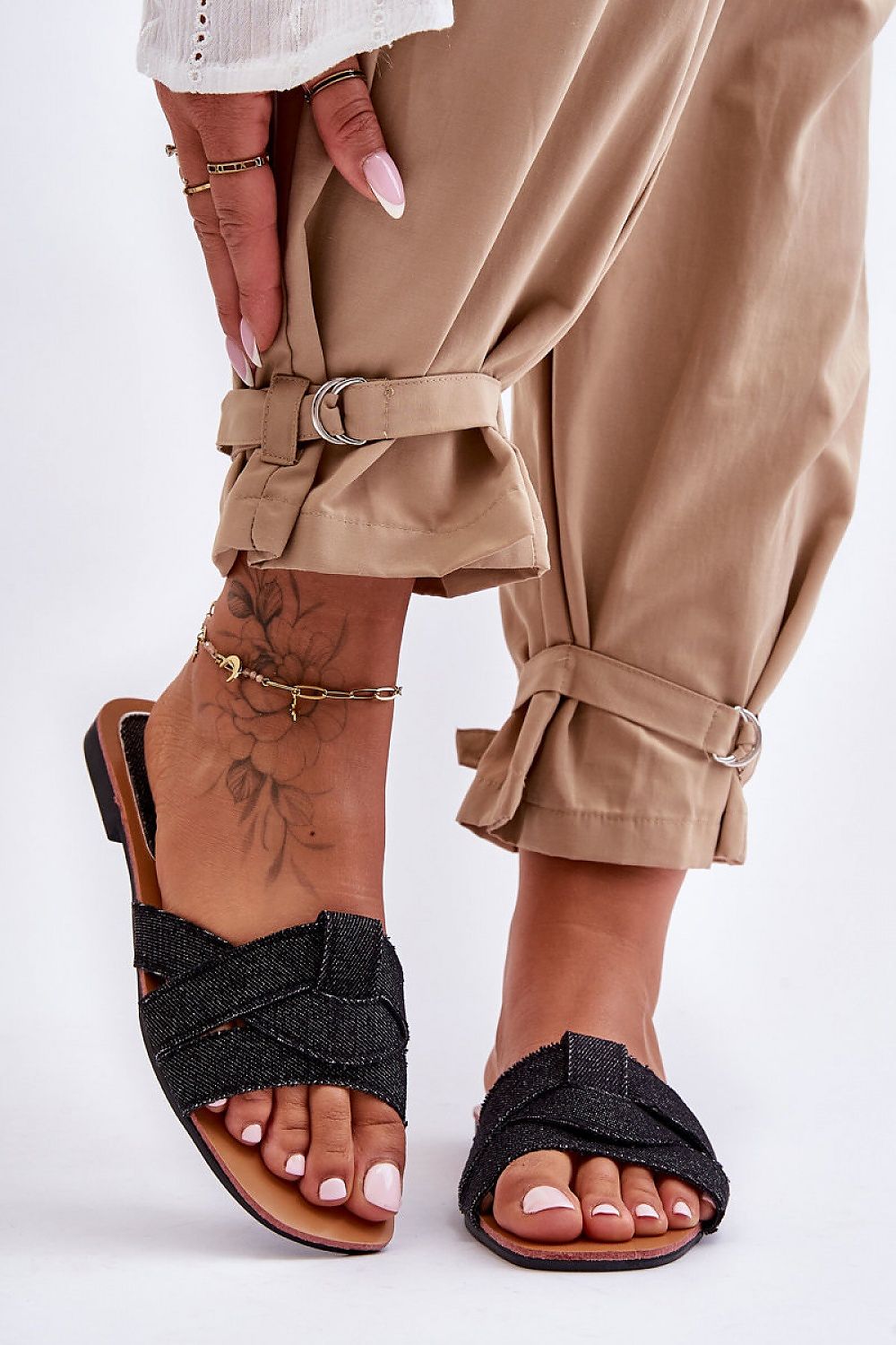 white lace flip-flops view 7