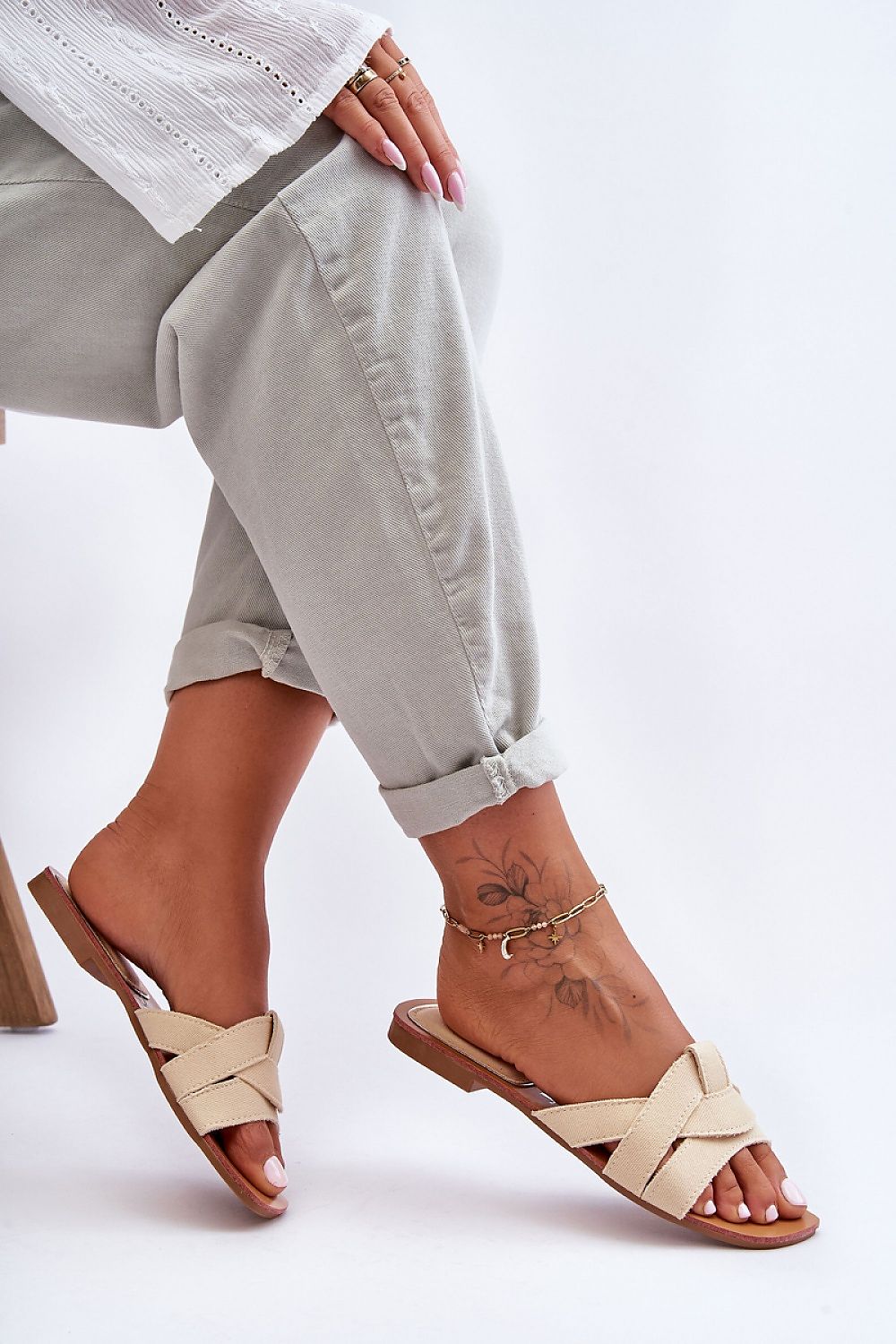 white lace flip-flops view 11