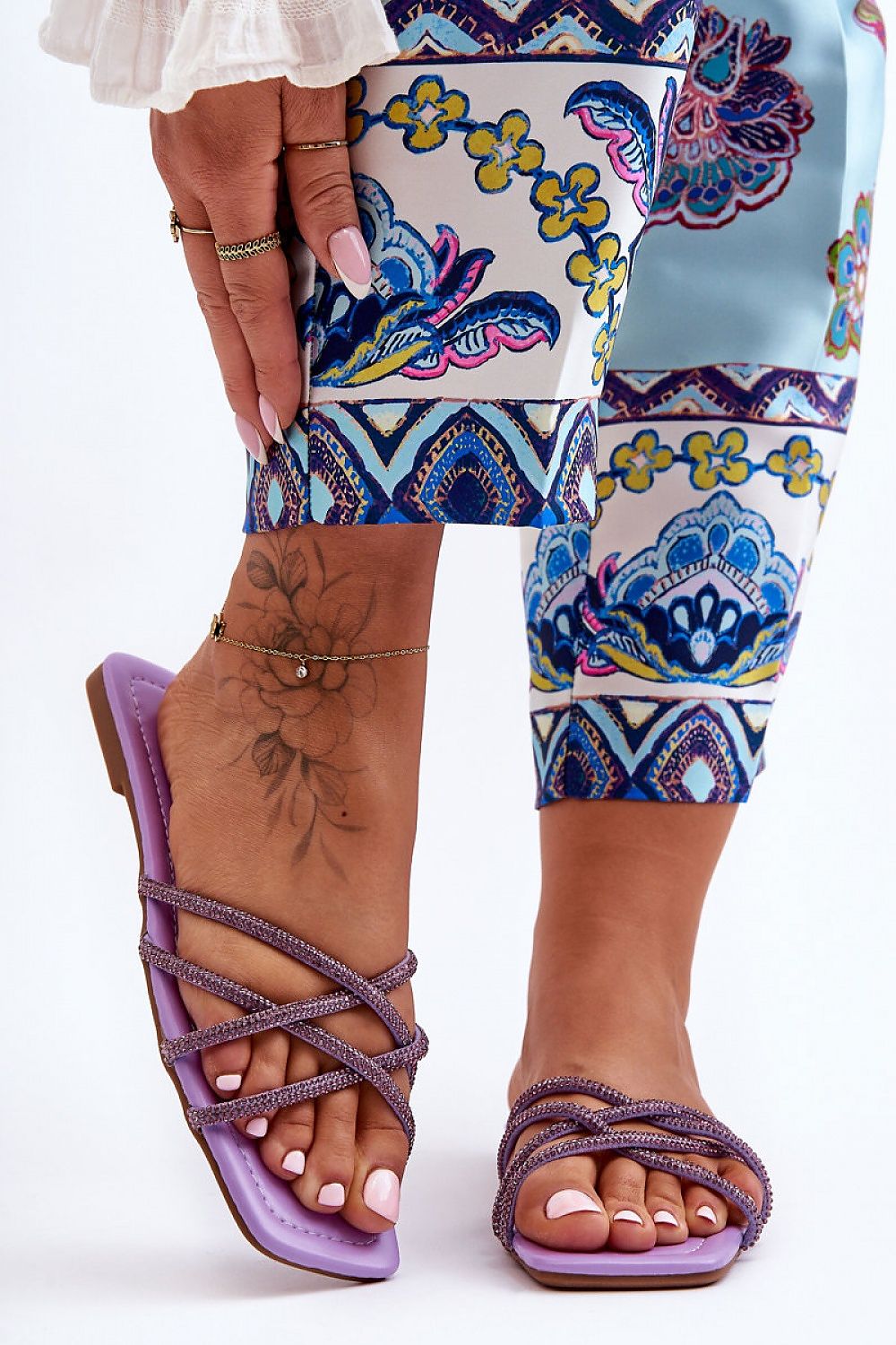 violet flip-flops front view