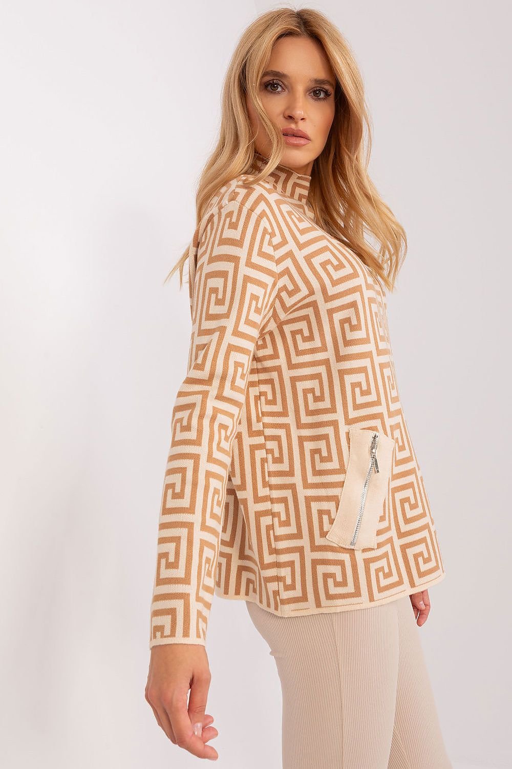 brown long sleeve turtleneck jumper alterne angle