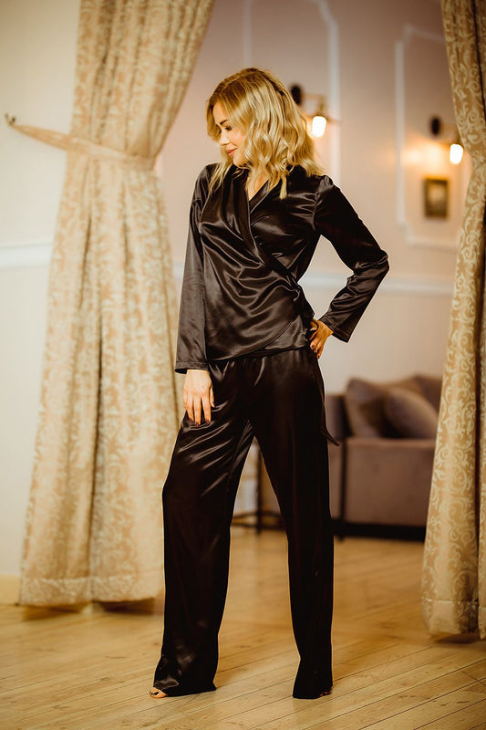 satin luxurious & comfy pyjama front view